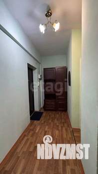 1-к квартира, вторичка, 38м2, 1/10 этаж