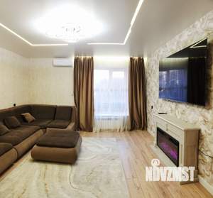 3-к квартира, вторичка, 80м2, 1/18 этаж