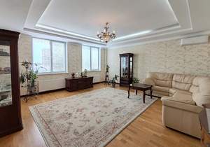4-к квартира, вторичка, 140м2, 9/16 этаж