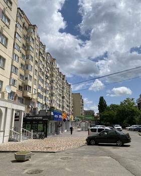 3-к квартира, вторичка, 75м2, 4/10 этаж