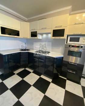 3-к квартира, вторичка, 100м2, 11/12 этаж