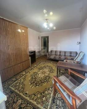 3-к квартира, вторичка, 72м2, 1/1 этаж