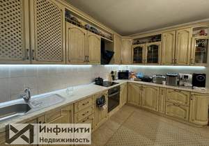 4-к квартира, вторичка, 122м2, 3/5 этаж